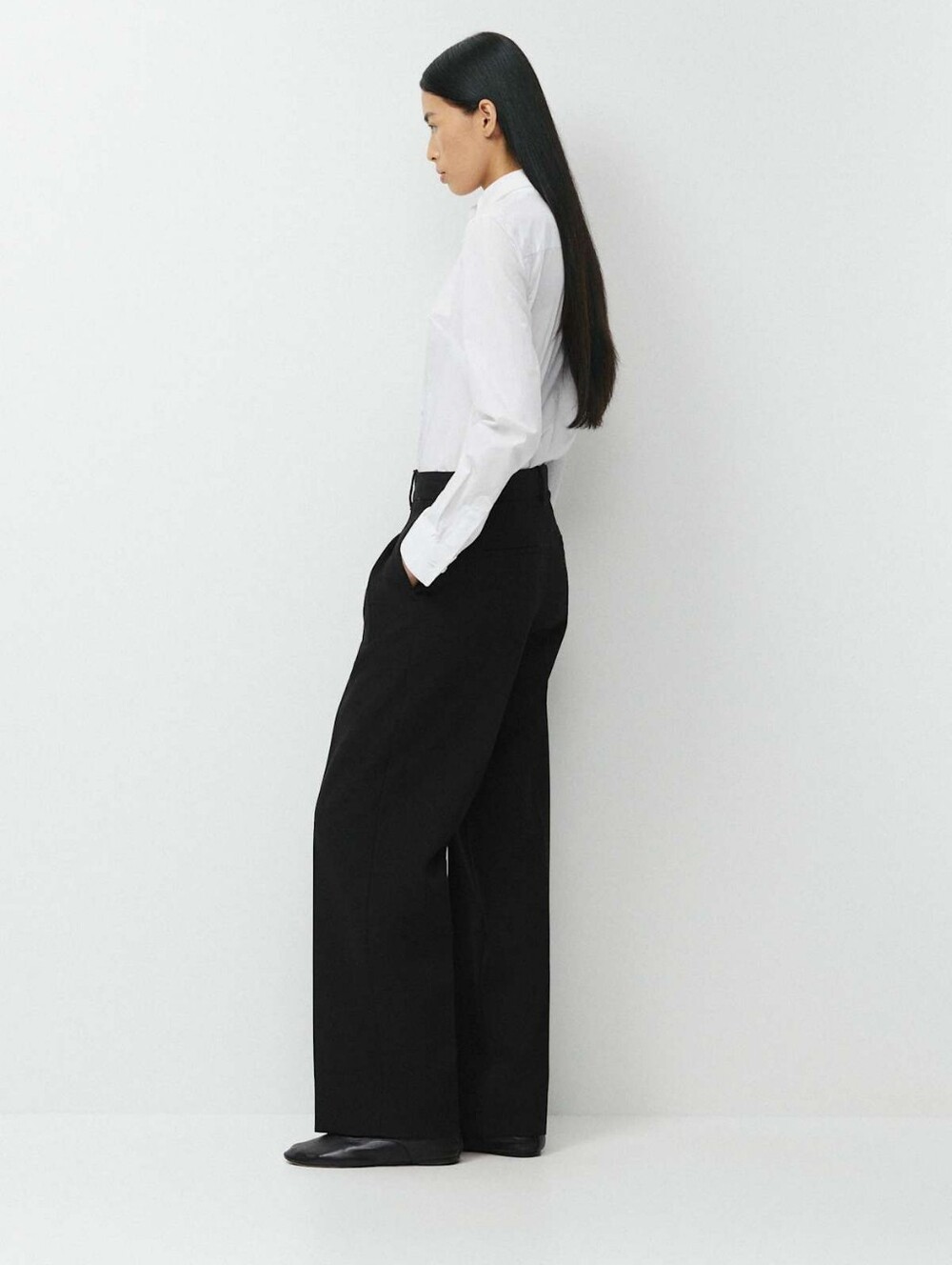 Aritzia Wilfred The Effortless Pant™ Black Size 4